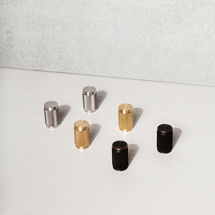 Furniture Knob / Brass